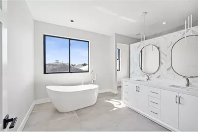 116 Wimbledon Court, Redington Shores, FL 33708 - Photo 24