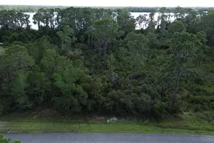 3029 Hawks Lndg Cir, Sebring, FL 33875 - Photo 2