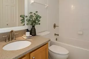 7018 Cascades Ct, Lakeland, FL 33813 - Photo 16