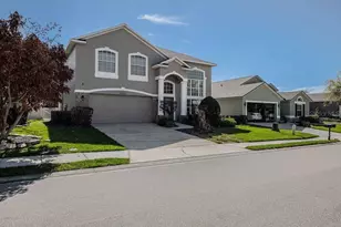 7018 Cascades Ct, Lakeland, FL 33813 - Photo 2