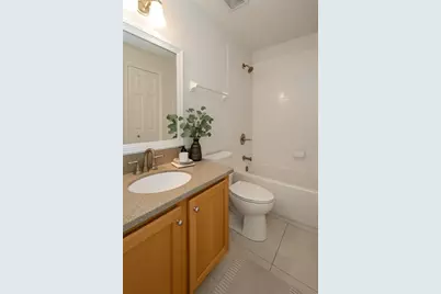 7018 Cascades Court, Lakeland, FL 33813 - Photo 12