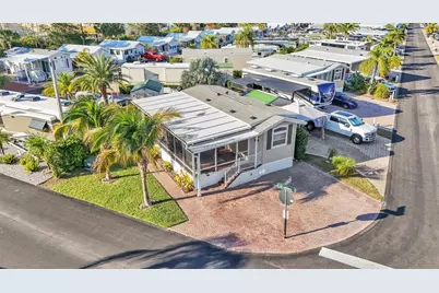 2307 Limewood Avenue, Clermont, FL 34714 - Photo 2