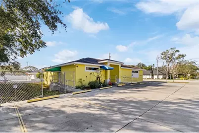 632 1st Street S, Winter Haven, FL 33880 - Photo 4
