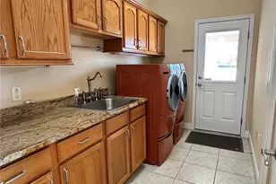 1015 Crossroads Dr, Polk City, FL 33868 - Photo 14