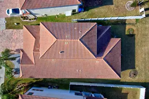 1958 Altavista Cir, Lakeland, FL 33810 - Photo 4