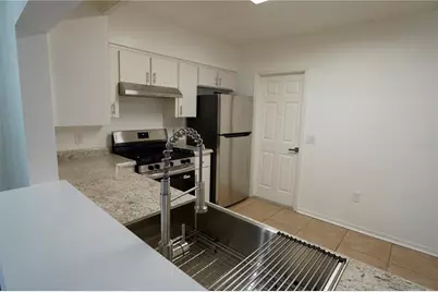 2348 Isle Royale Court SE, Winter Haven, FL 33880 - Photo 6
