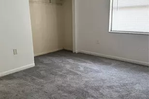 256 Village View Ln, Lakeland, FL 33809 - Photo 6