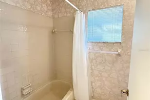 1880 N Crystal Lake Dr, Lakeland, FL 33801 - Photo 22