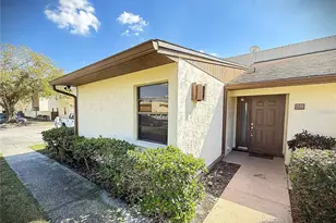 1880 N Crystal Lake Dr, Lakeland, FL 33801 - Photo 2