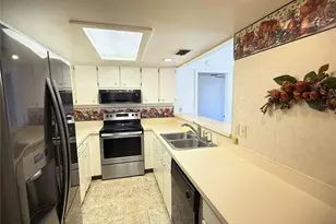 1880 N Crystal Lake Dr, Lakeland, FL 33801 - Photo 12