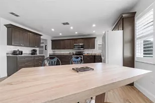 1957 Prairie Dunes Cir N, Lakeland, FL 33810 - Photo 16