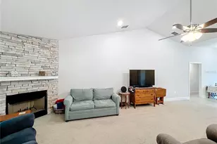 153 Heritage Park Ln, Mulberry, FL 33860 - Photo 8