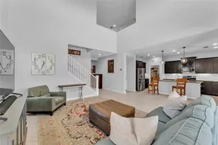 7048 White Willow Ct, Sarasota, FL 34243 - Photo 8