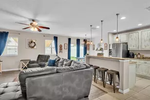 5798 Dornich Dr, Auburndale, FL 33823 - Photo 4