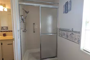 1007 Forest Lake Dr, Lakeland, FL 33809 - Photo 16