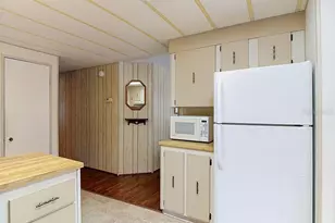 1007 Forest Lake Dr, Lakeland, FL 33809 - Photo 10
