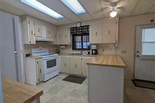 1007 Forest Lake Dr, Lakeland, FL 33809 - Photo 6