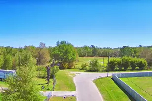 2039 Ranchland Dr, Lakeland, FL 33809 - Photo 10