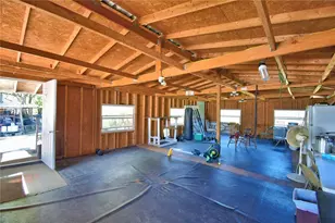 2039 Ranchland Dr, Lakeland, FL 33809 - Photo 14