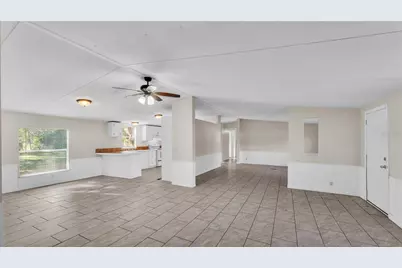 8638 Gibson Oaks Drive, Lakeland, FL 33809 - Photo 12