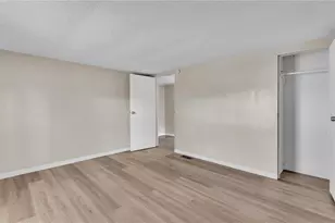 8638 Gibson Oaks Dr, Lakeland, FL 33809 - Photo 16