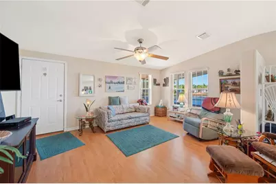 38 Queen Of Waters Street, Lake Wales, FL 33898 - Photo 12