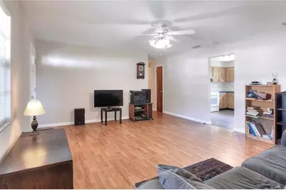 6070 Hilltop Lane E, Lakeland, FL 33809 - Photo 8