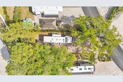 16329 Cherry Tree Court, Clermont, FL 34714 - Photo 2