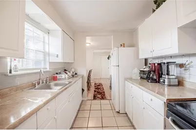1048 Roselle Avenue, Lakeland, FL 33805 - Photo 10