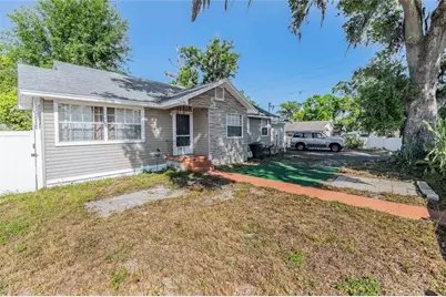 1048 Roselle Avenue, Lakeland, FL 33805 - Photo 1