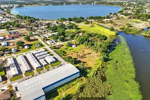 802 Ave L SW, Winter Haven, FL 33880 - Photo 16