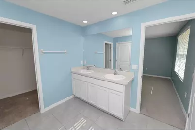 8009 Sail Clover Lane, Zephyrhills, FL 33540 - Photo 24