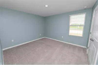 8009 Sail Clover Lane, Zephyrhills, FL 33540 - Photo 26