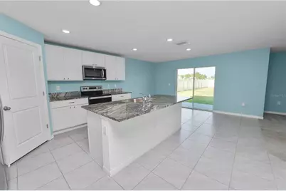 8009 Sail Clover Lane, Zephyrhills, FL 33540 - Photo 2