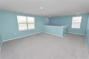 8009 Sail Clover Ln, Zephyrhills, FL 33540 - Photo 18