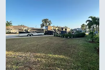 623 Gordon Road, Polk City, FL 33868 - Photo 10