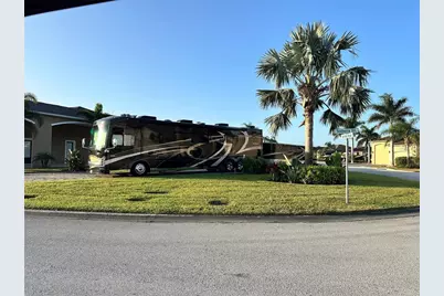 623 Gordon Road, Polk City, FL 33868 - Photo 1