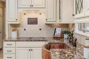 3906 Canyon Lake Point, Lakeland, FL 33813 - Photo 12