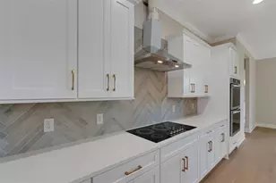 5390 Clubhouse Hills Ln, Lakeland, FL 33812 - Photo 6