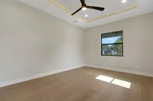 5390 Clubhouse Hills Ln, Lakeland, FL 33812 - Photo 10