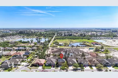 1401 Parker Den Drive, Ruskin, FL 33570 - Photo 4