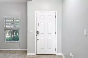 1401 Parker Den Dr, Ruskin, FL 33570 - Photo 8