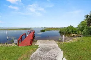 7102 Fairview Village Cir, Winter Haven, FL 33881 - Photo 16