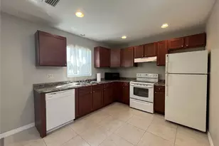 6576 Sweetbriar Ln, Lakeland, FL 33813 - Photo 6