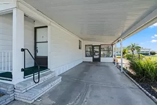 6731 Canterbury Dr NE, Winter Haven, FL 33881 - Photo 6