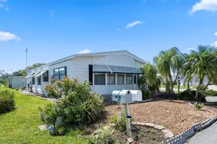 6731 Canterbury Dr NE, Winter Haven, FL 33881 - Photo 2