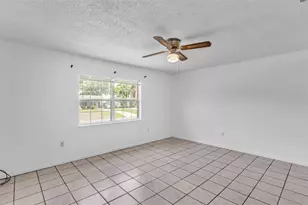 1507 Neptune Dr, Lakeland, FL 33801 - Photo 8