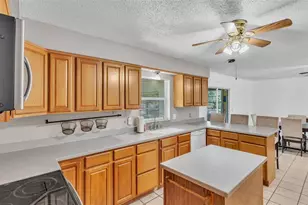 1507 Neptune Dr, Lakeland, FL 33801 - Photo 16