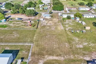 15 Cactus Cir E, Winter Haven, FL 33880 - Photo 4