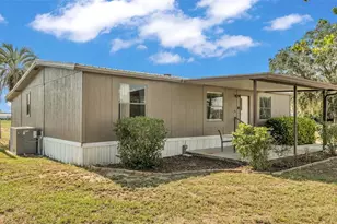 15 Cactus Cir E, Winter Haven, FL 33880 - Photo 6